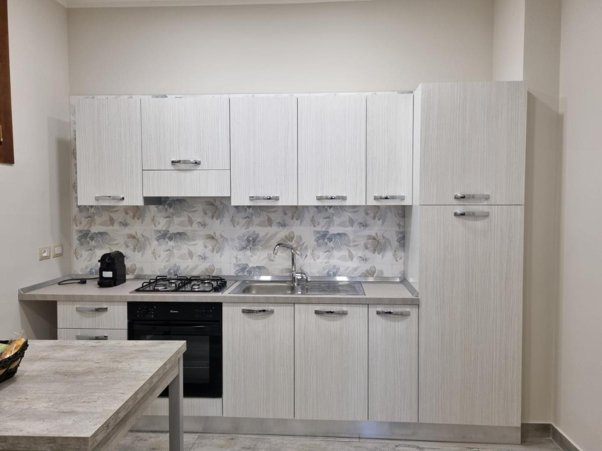 Van Gogh Apartments Помпеї Екстер'єр фото