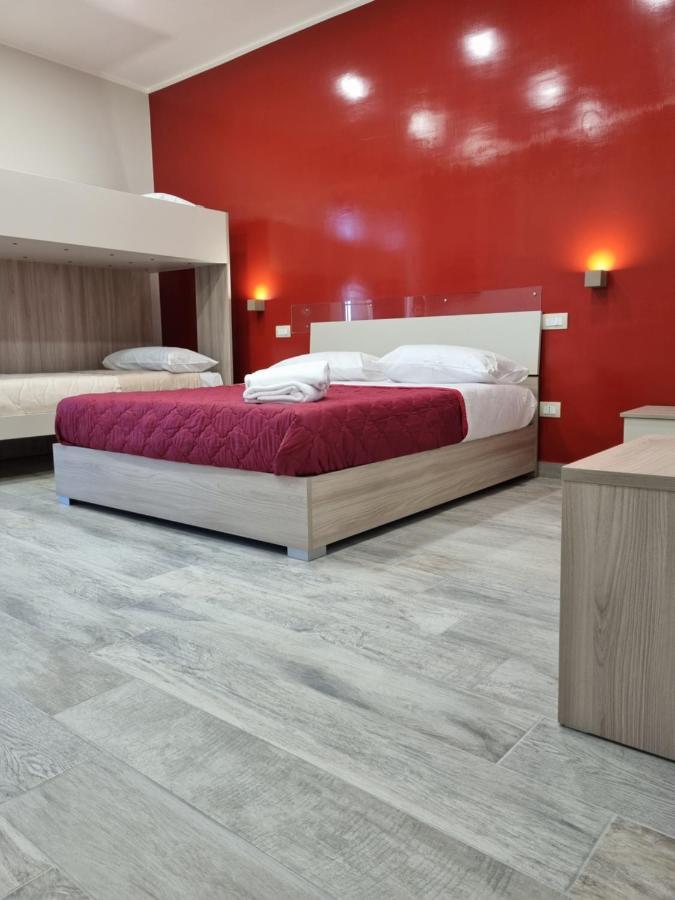 Van Gogh Apartments Помпеї Екстер'єр фото
